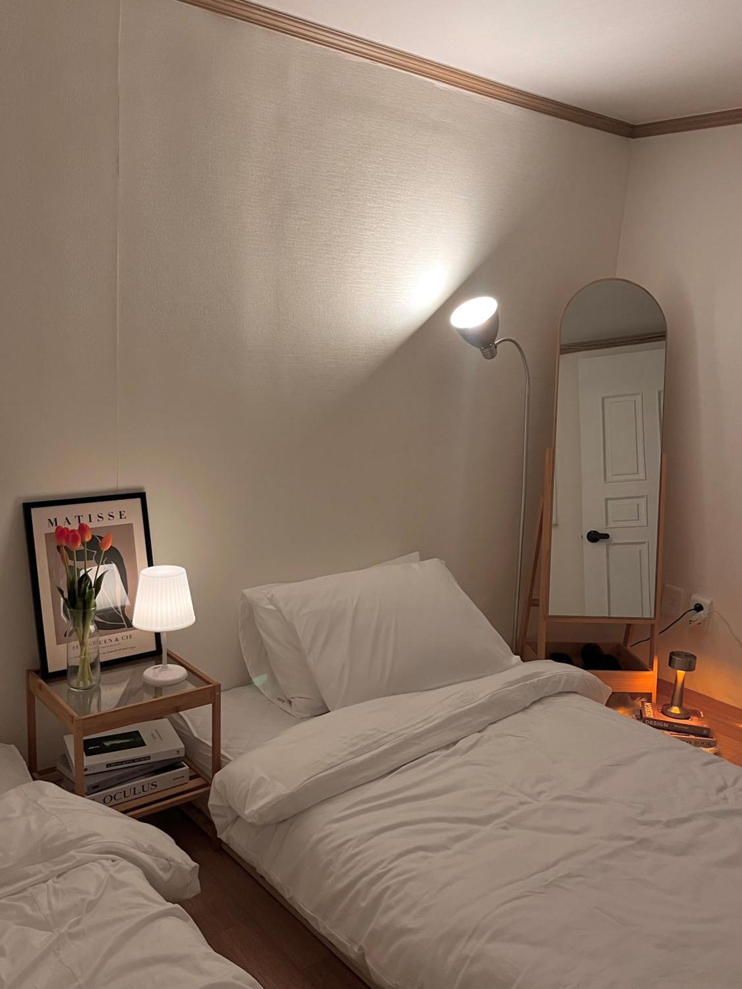 Guest house Nroo
